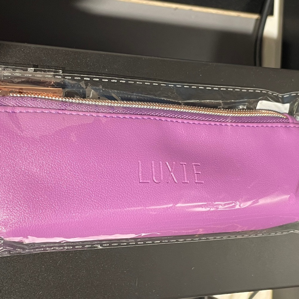 LUXIE FLORALS BRUSH SET